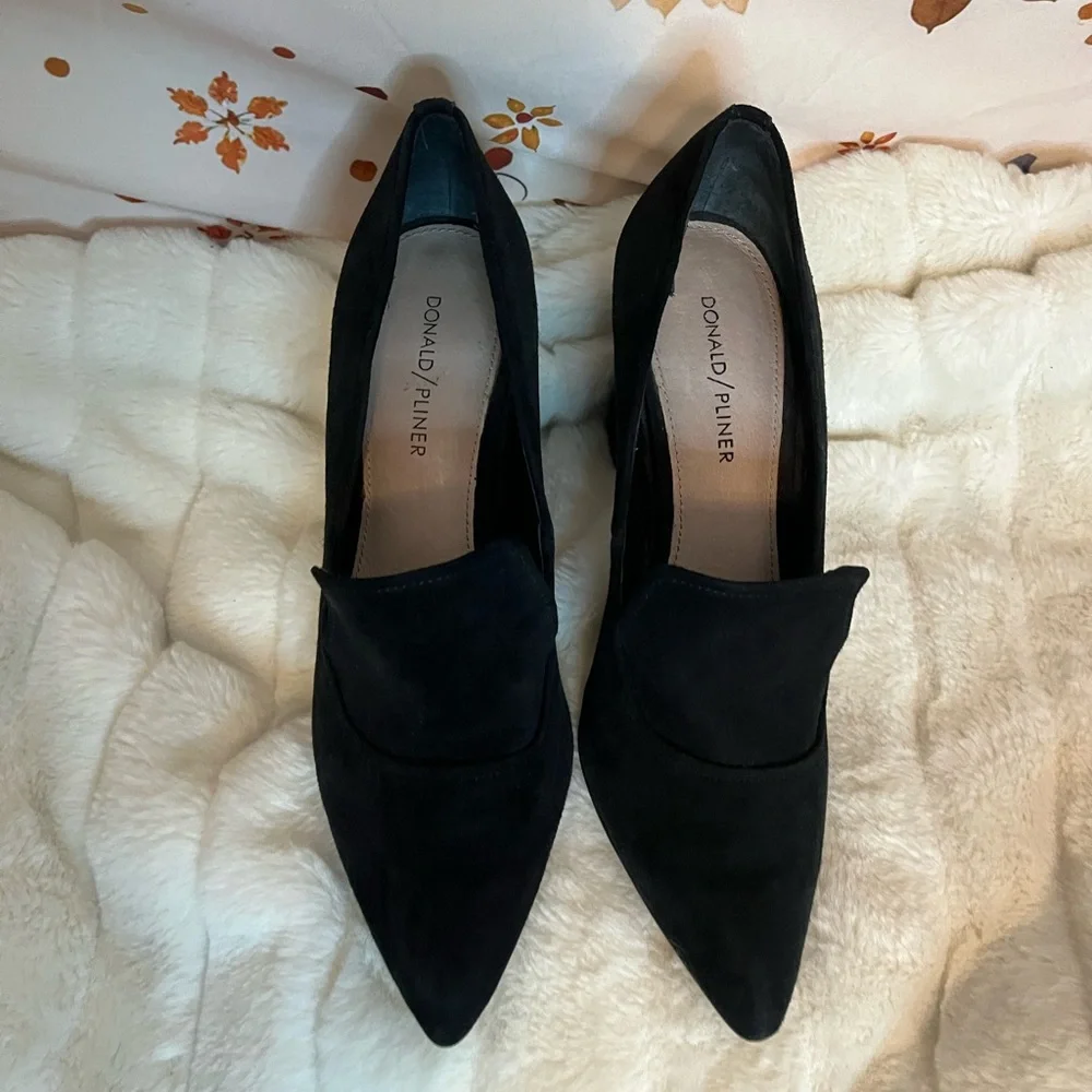 Donald Pliner Womens 9M Heyde Black Suede Block Heel Office Workwear Pumps City
